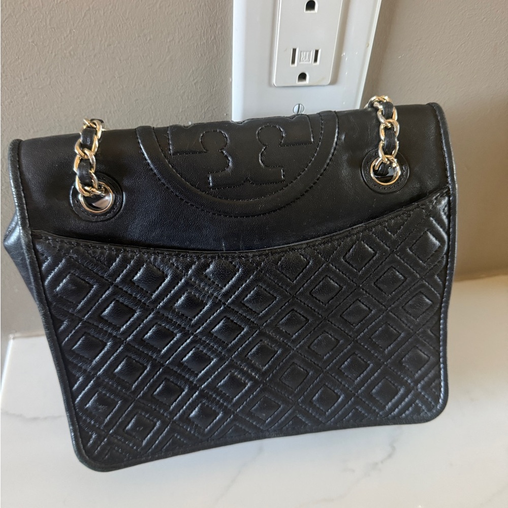 Tory Burch Black Quilted Shoulder Bag